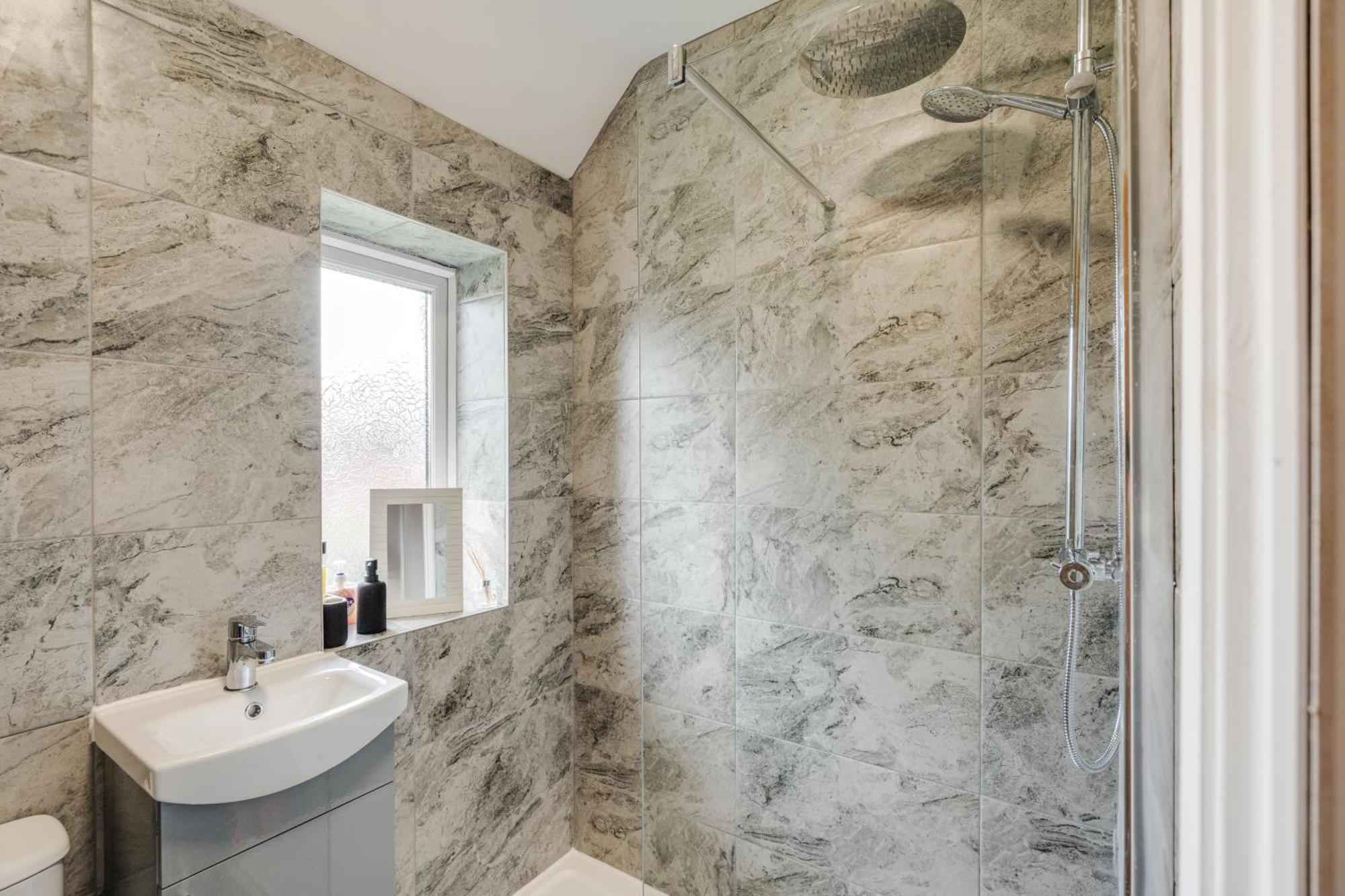 Villa Shawe House - 10 Minute Mcr Airport - Free Parking Wythenshawe Zimmer foto